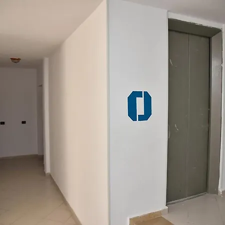 Flowers Apartment *